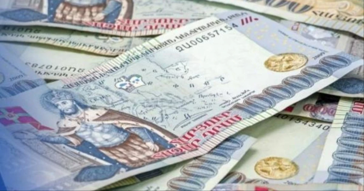 hayry-tanic-gvoghacel-e-42-mln-dram-ev-thvoghel-e-namak-es-im-dzyvounanvoushi-het-gnvoum-em-kyanqs-vayelem