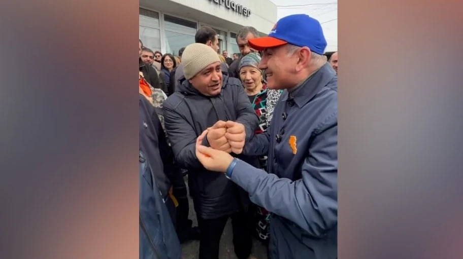 che-m-vouzvoum-qartezy-inchvou-eq-mardkanc-vakhi-mej-pahvoum-the-dzez-chyntrenq-paterazm-klini