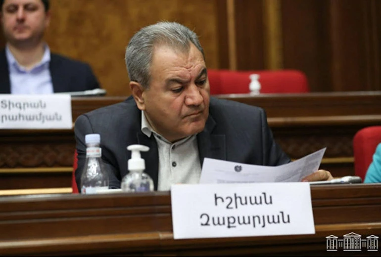 hh-verahskich-palati-nakhkin-nakhagah-ishkhan-zaqaryani-nkatmamb-aporini-tsagvoum-vounecvogh-gvouyqi-brnagandzman-gvortsvov-knqvel-e-hashtvouthyan-hamadzaynvouthyvoun-hh-in-kveradardzvi-shvourj-305-milivon-dram