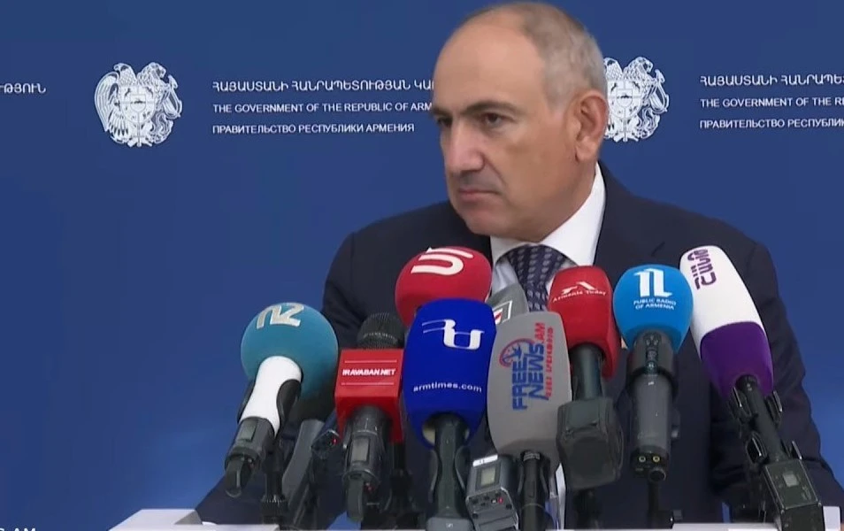 phashinyany-ynddimadir-arajnvordnerin-nranc-bvomzh-darnalvou-vtangi-masin-nakhkinvoum-el-em-ahazangel
