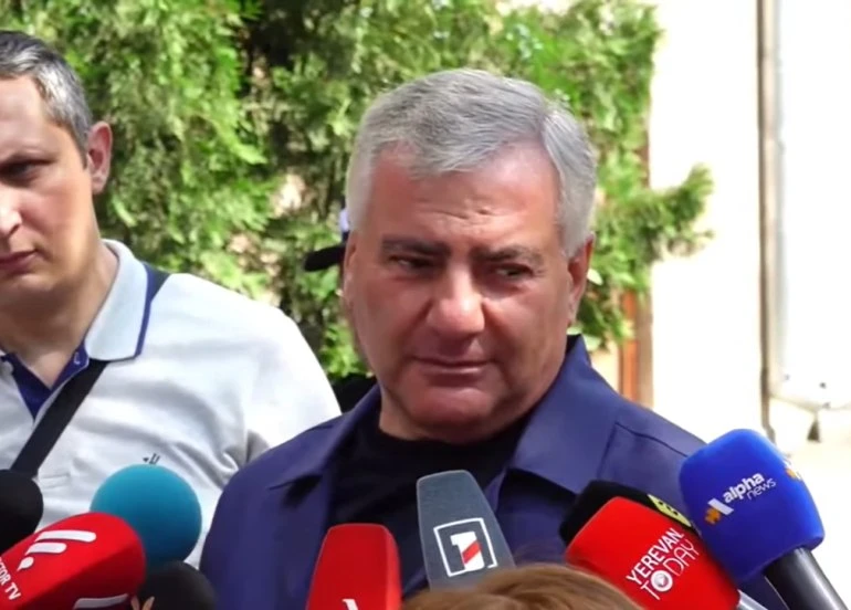 mer-gaghtni-plani-maseric-e-samvel-karapetyany-theknatsvouneri-zangvatsayin-inqnabacarkneri-masin