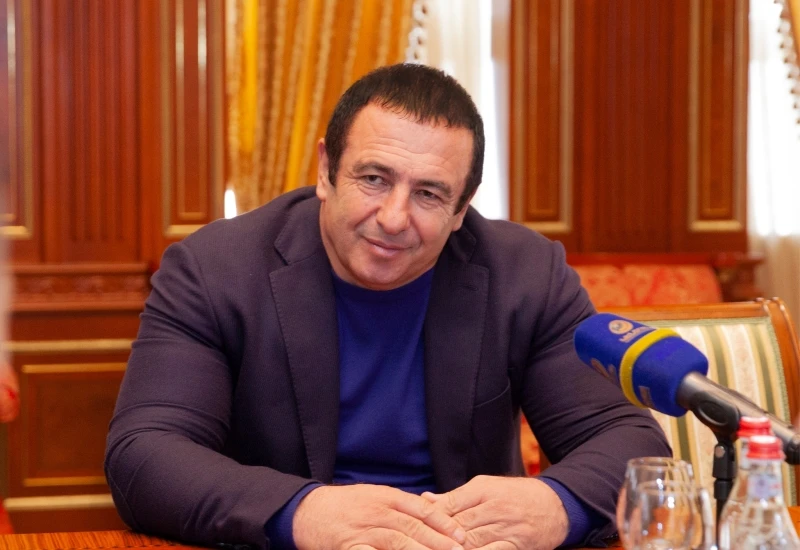 tsarvoukyann-yntaniqi-andamnerin-argelel-e-kalanavayrvoum-tesakcel-iren-hraparak